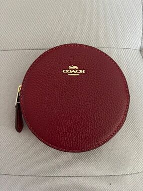 Coach Round Pouch